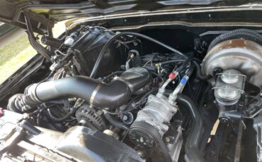 Chevrolet-cheyenne-c20-34-ton-1972-black-13