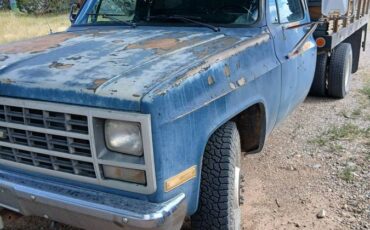 Chevrolet-cheyenne-diesel-1989-blue-1