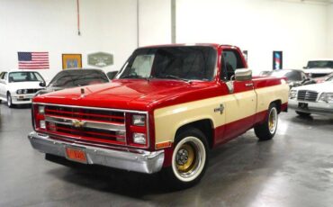 Chevrolet-ck-10-series-1983-red-22