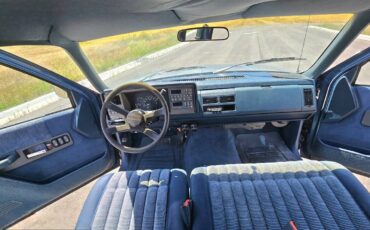 Chevrolet-ck-1500-1992-blue-12
