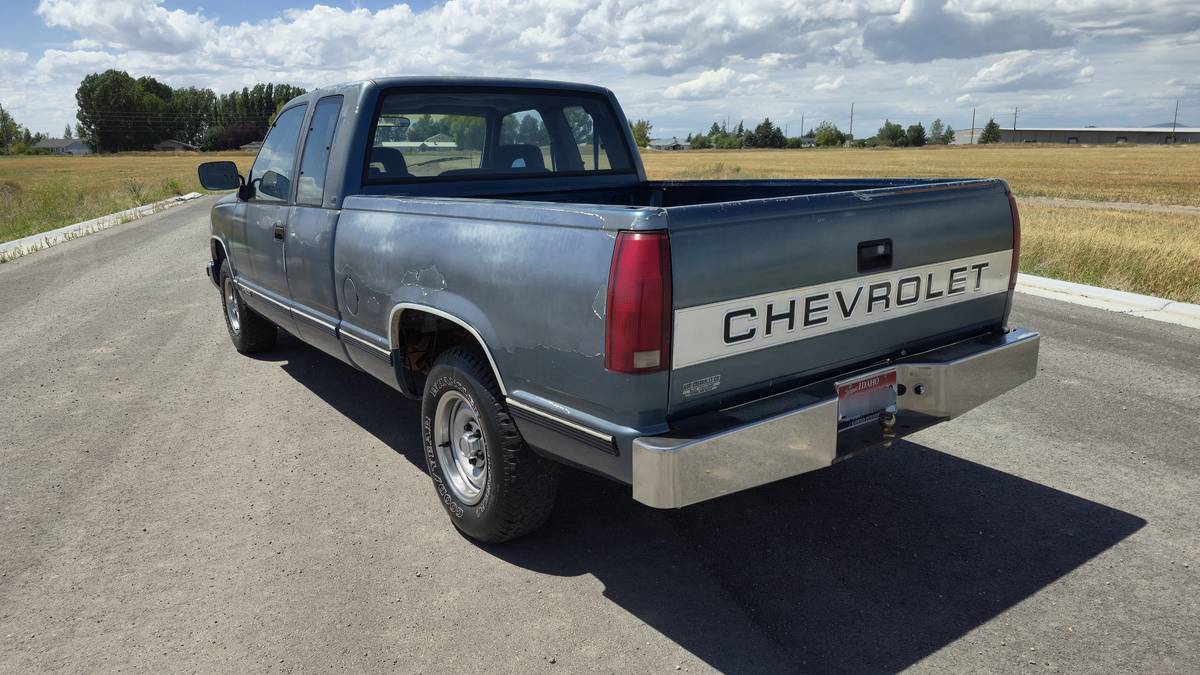Chevrolet-ck-1500-1992-blue-6
