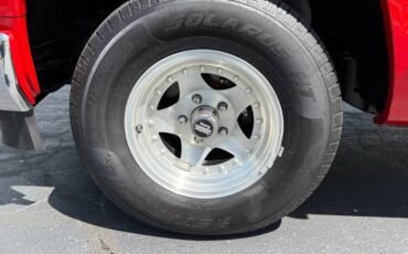 Chevrolet-ck-1500-1995-red-14