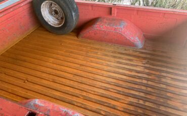 Chevrolet-ck-pickup-12-ton-1984-red-8
