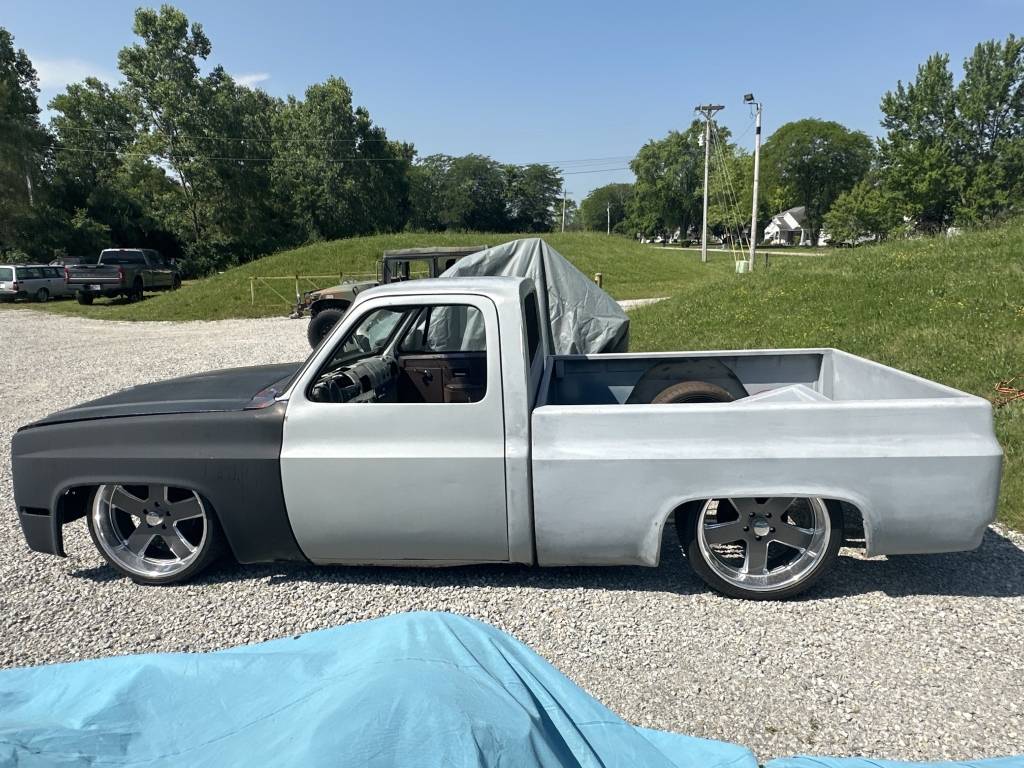 Chevrolet-ck-pickup-12-ton-nominal-1986-1