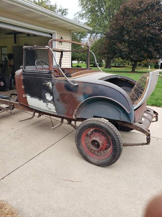Chevrolet-convertible-1932-brown-3