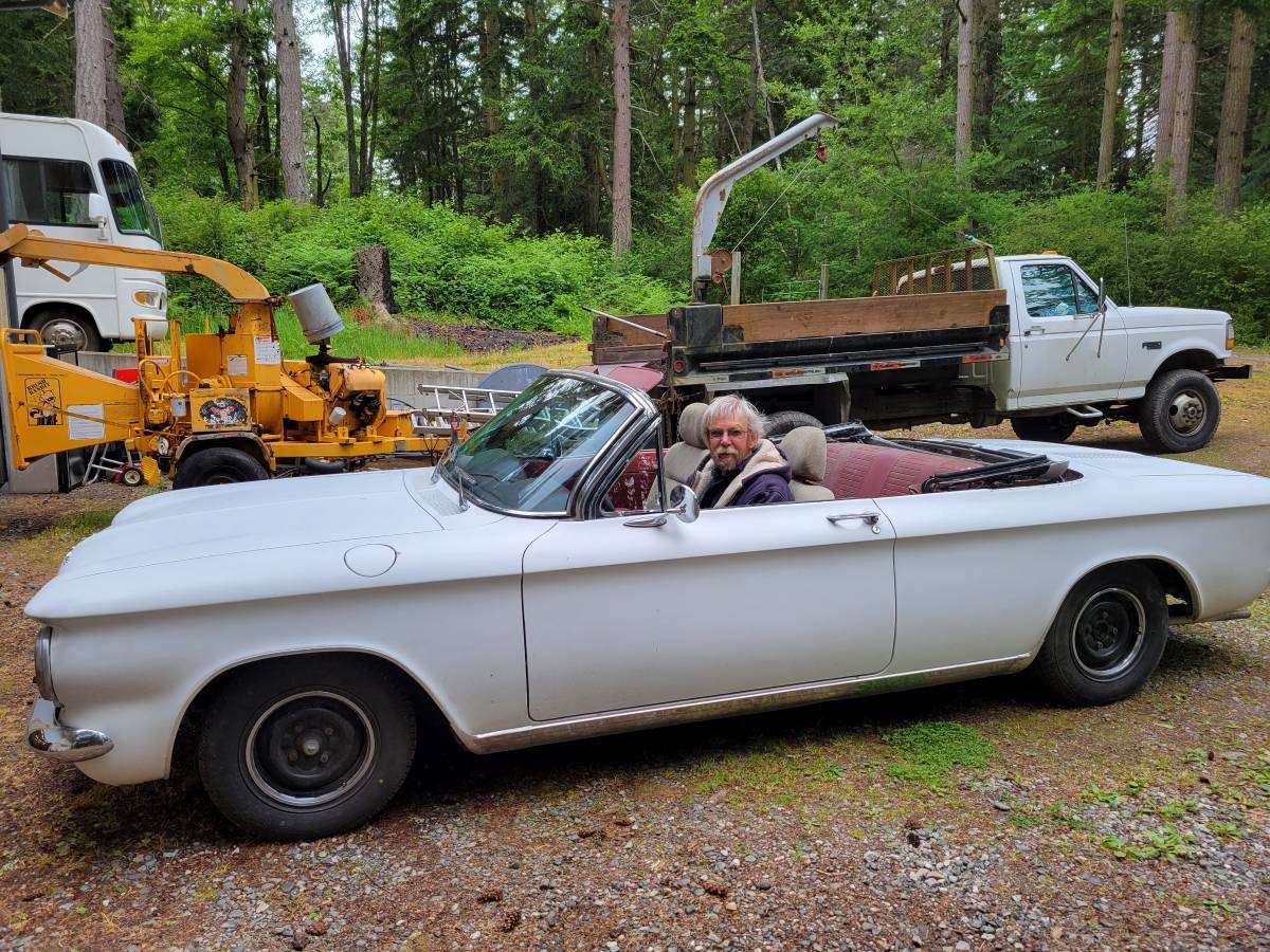 Chevrolet-corvair-1964-white-4