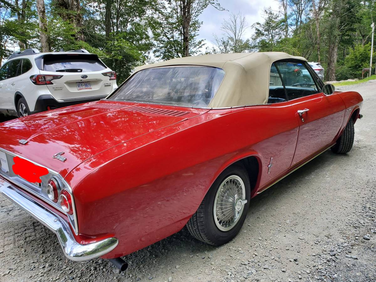 Chevrolet-corvair-1965-red-2
