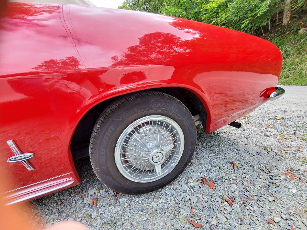 Chevrolet-corvair-1965-red-5