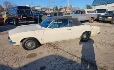 Chevrolet-corvair-1967-white-5