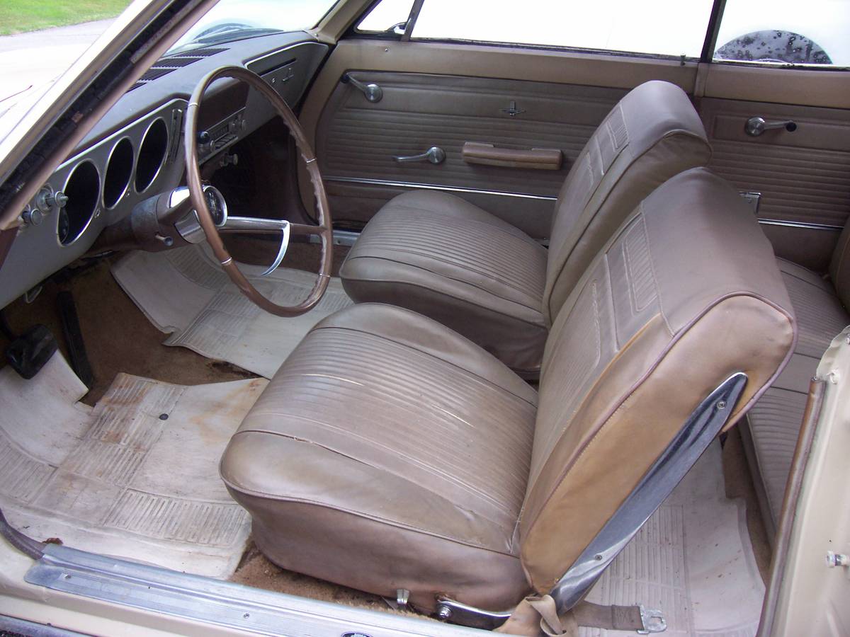 Chevrolet-corvair-monza-110-1965-9