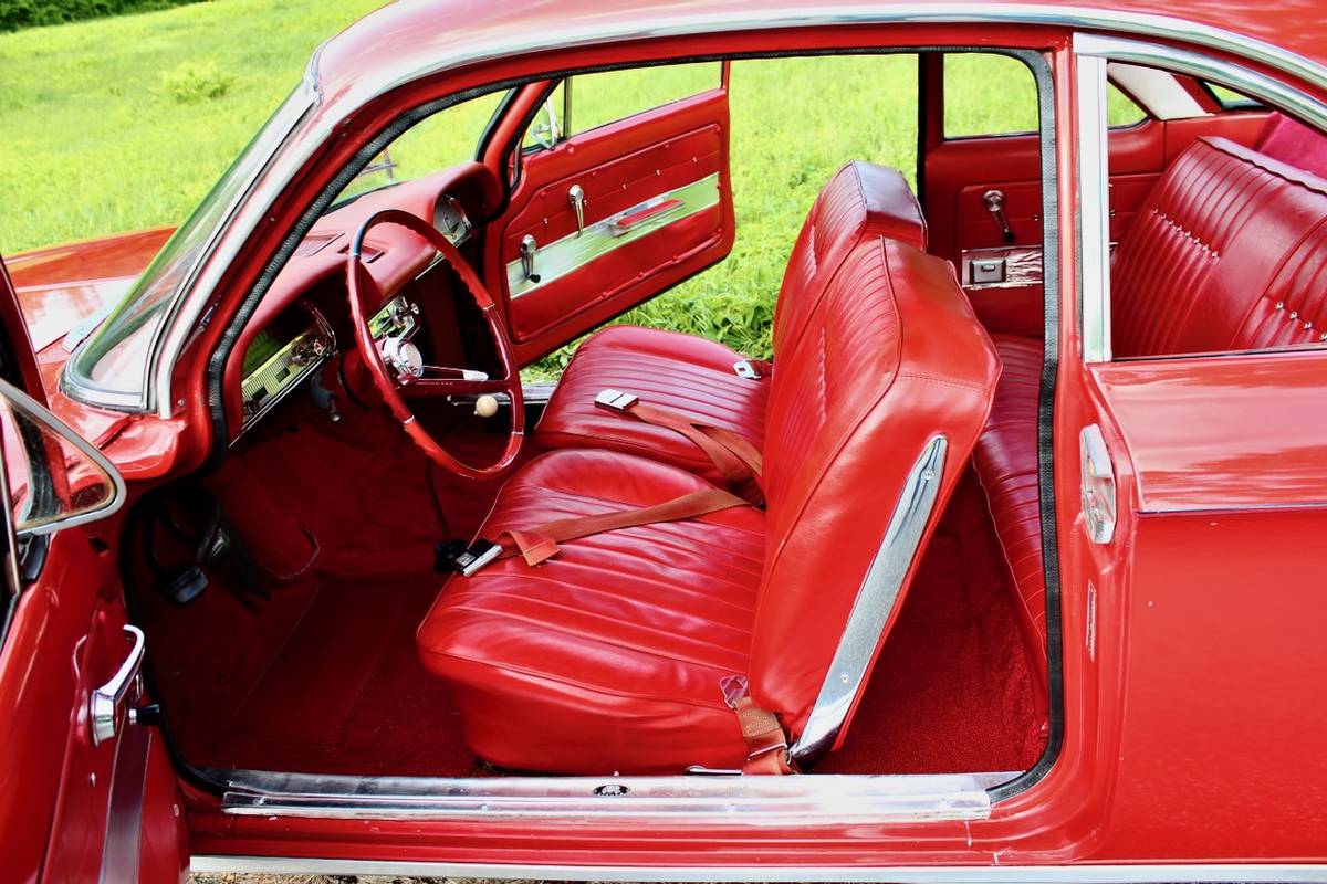 Chevrolet-corvair-monza-1962-red-1