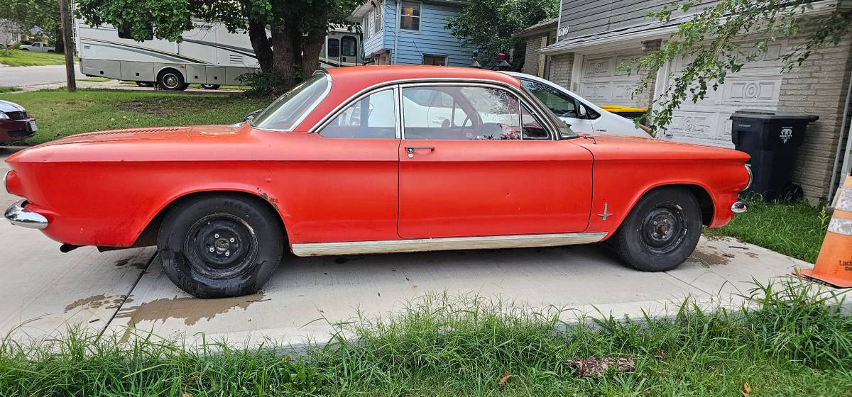 Chevrolet-corvair-monza-1962-red-10
