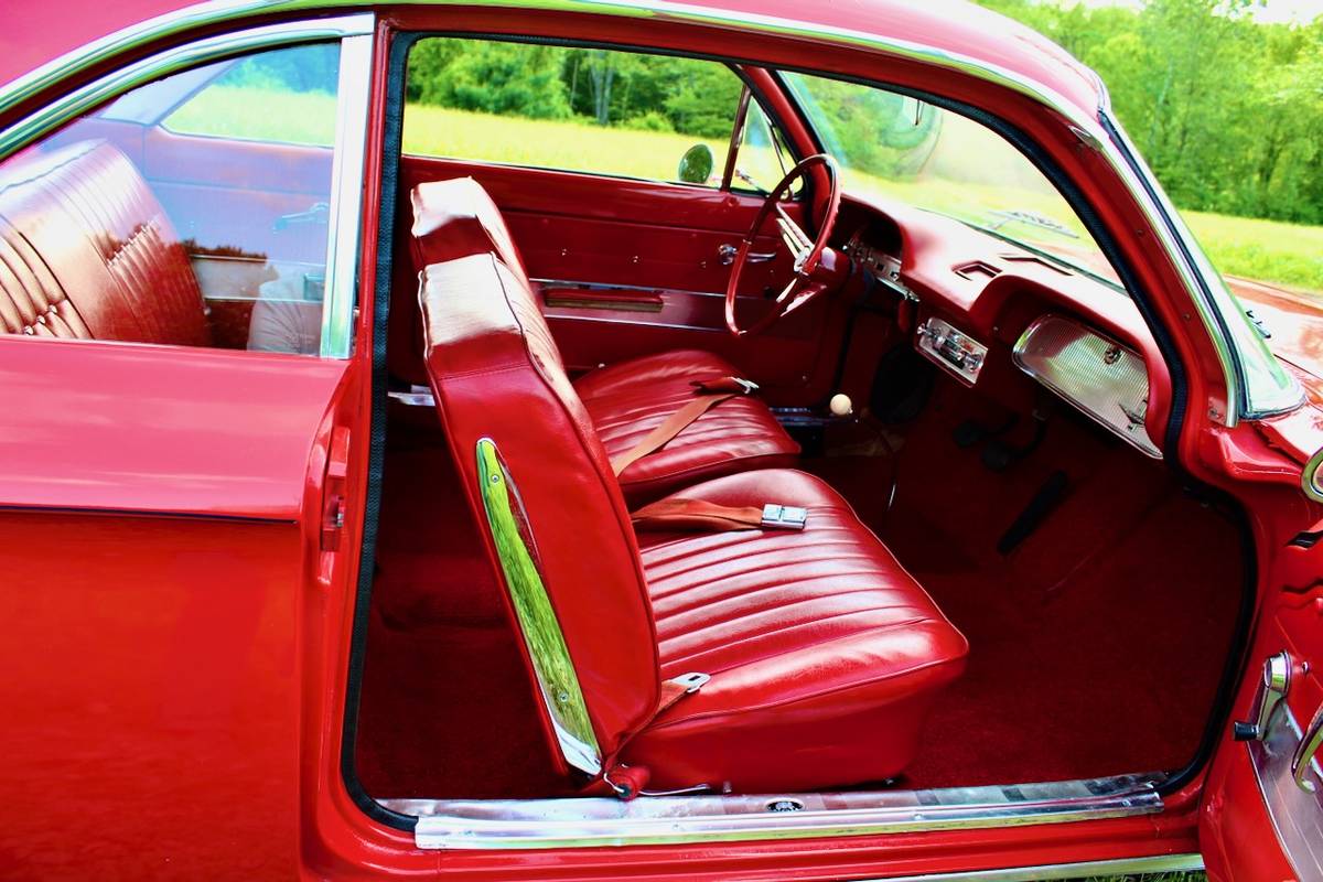 Chevrolet-corvair-monza-1962-red-15