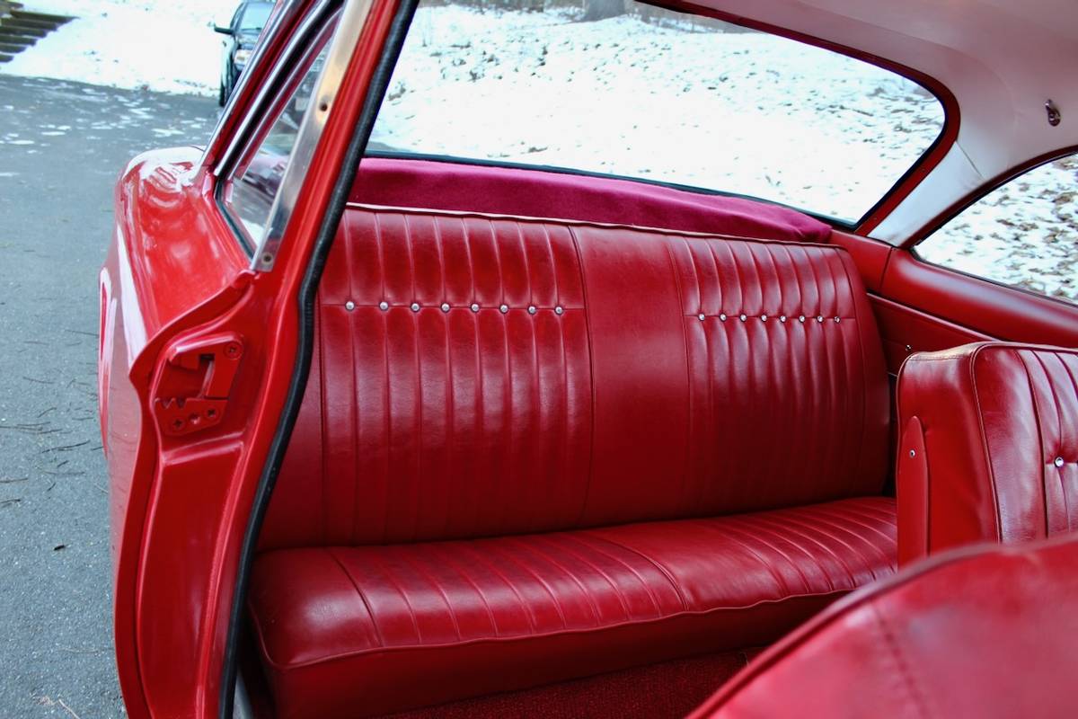 Chevrolet-corvair-monza-1962-red-16