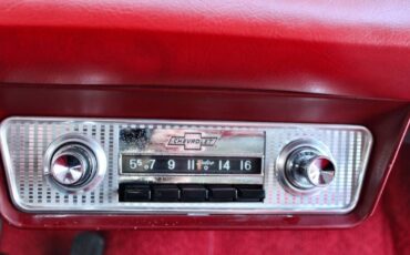 Chevrolet-corvair-monza-1962-red