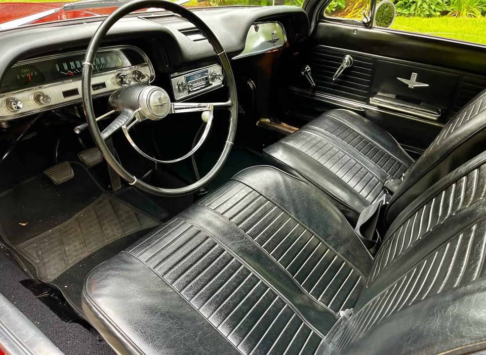 Chevrolet-corvair-monza-1964-red-4