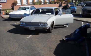 Chevrolet-corvair-monza-1968-grey-7