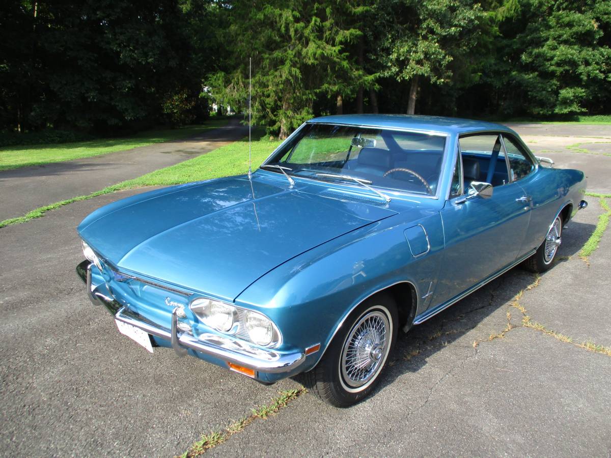 Chevrolet-corvair-monza-sport-coupe-1969-blue-1