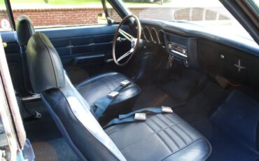 Chevrolet-corvair-monza-sport-coupe-1969-blue-10