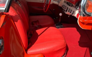 Chevrolet-corvette-1956-17