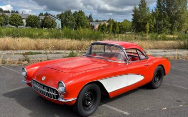 Chevrolet-corvette-1956