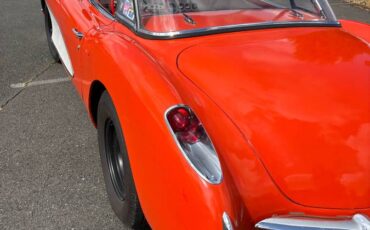 Chevrolet-corvette-1956-4