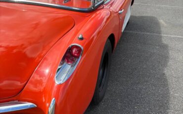 Chevrolet-corvette-1956-5