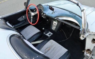 Chevrolet-corvette-1959-37