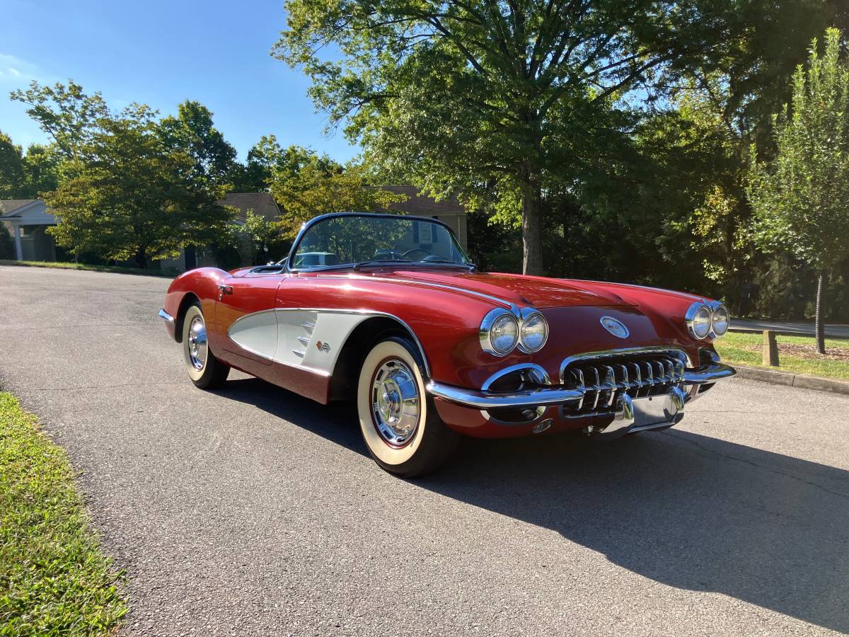 Chevrolet-corvette-1960-custom-11