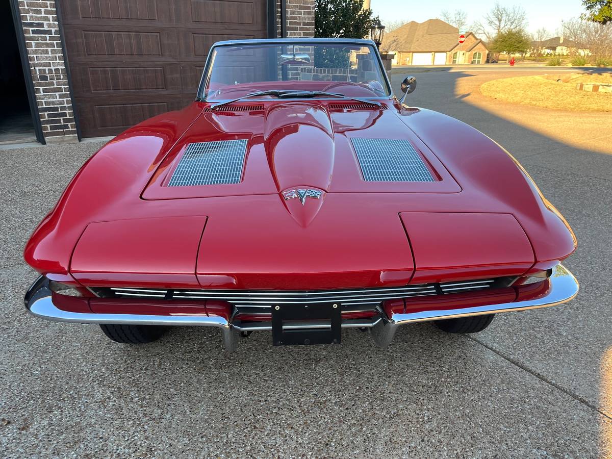 Chevrolet-corvette-1963-red-10