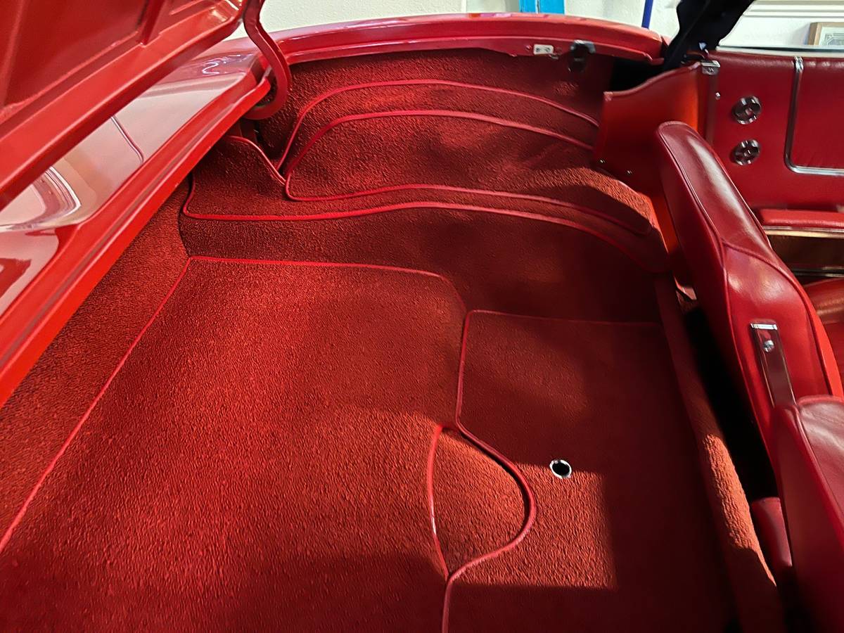 Chevrolet-corvette-1963-red-18