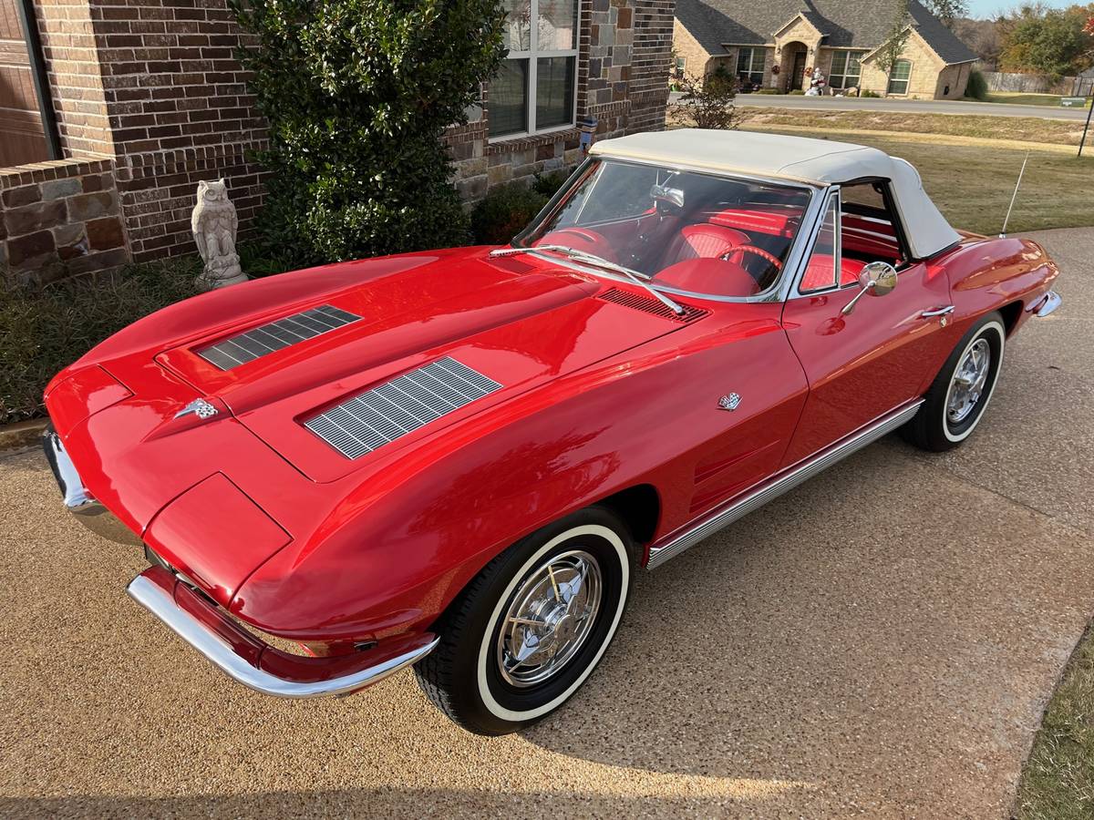 Chevrolet-corvette-1963-red-8