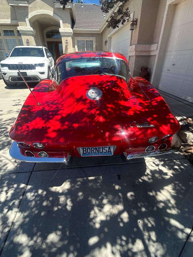 Chevrolet-corvette-1964-red-1
