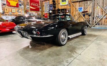 Chevrolet-corvette-1965-black-22