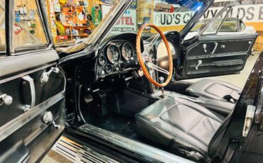 Chevrolet-corvette-1965-black-39