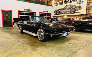 Chevrolet-corvette-1965-black-5