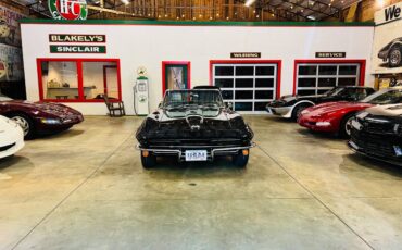 Chevrolet-corvette-1965-black-71