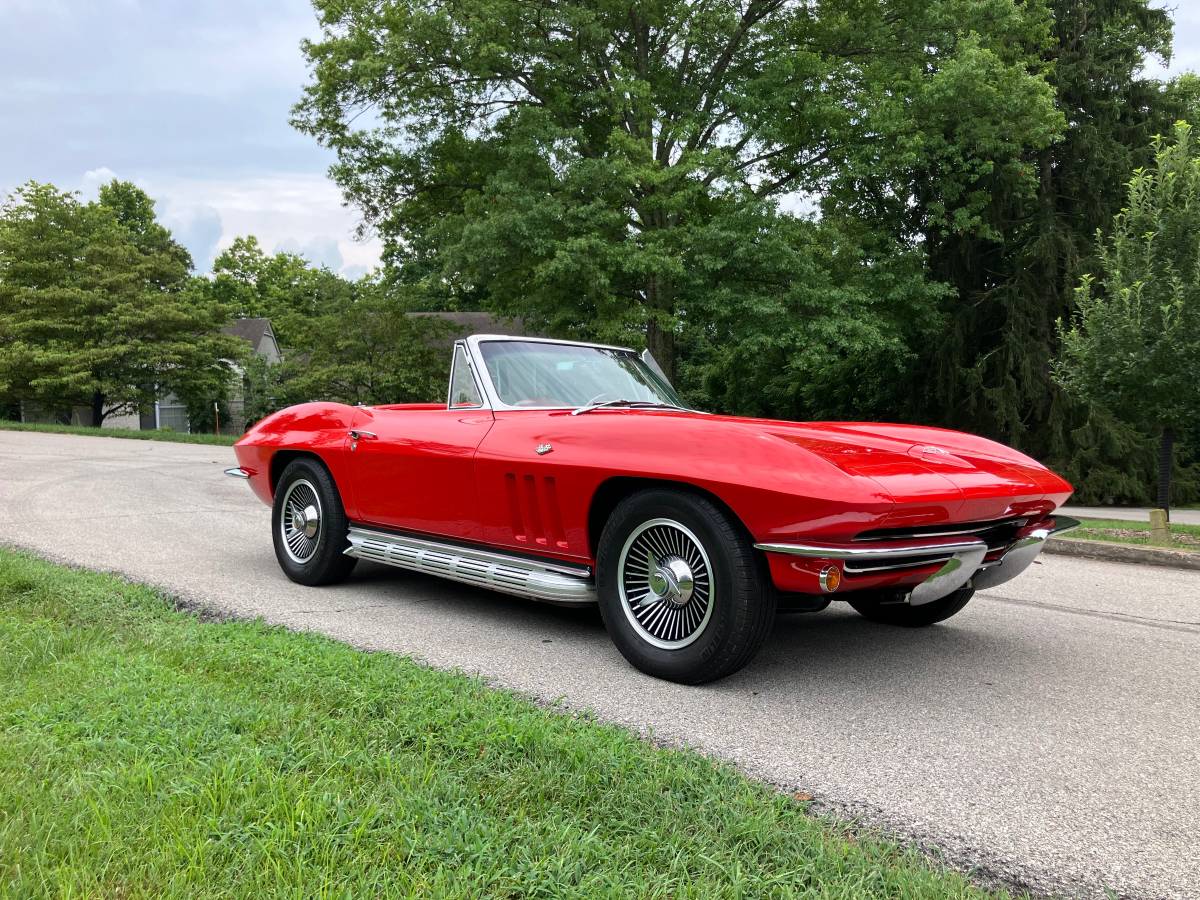 Chevrolet-corvette-1965-red-1