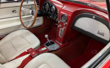 Chevrolet-corvette-1965-red-10