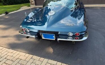 Chevrolet-corvette-1966-blue-9