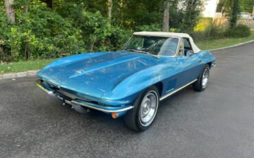 Chevrolet-corvette-1967-blue-14