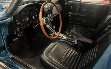 Chevrolet-corvette-1967-blue-7
