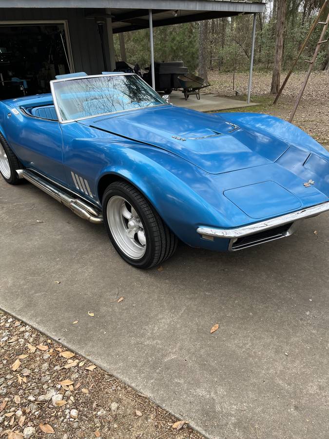 Chevrolet-corvette-1968-blue-3