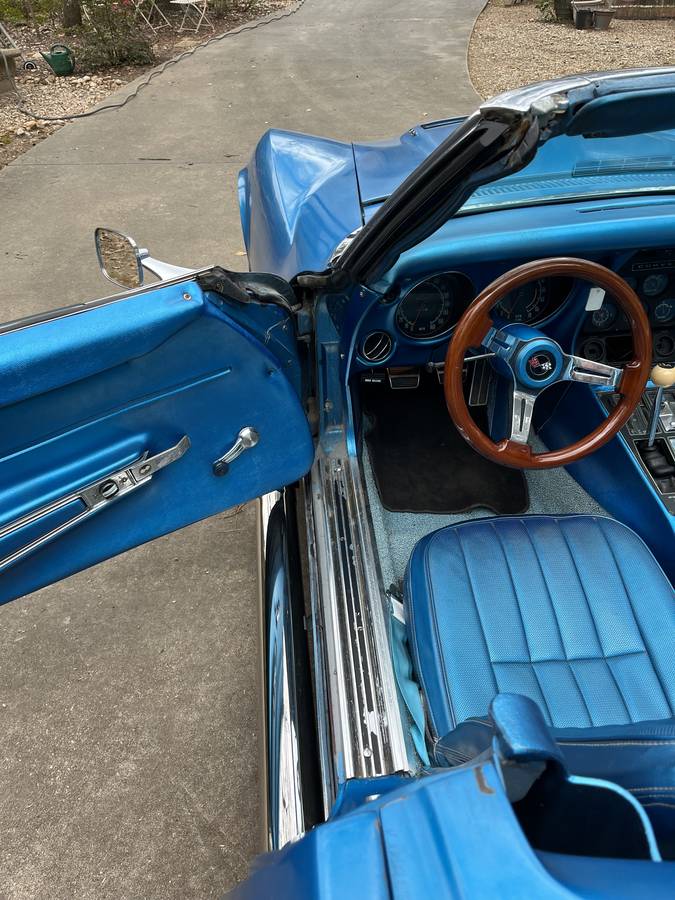 Chevrolet-corvette-1968-blue-5
