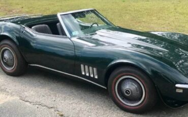 Chevrolet-corvette-1968-green