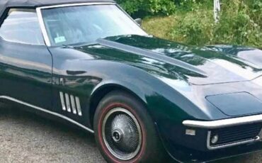 Chevrolet-corvette-1968-green-2