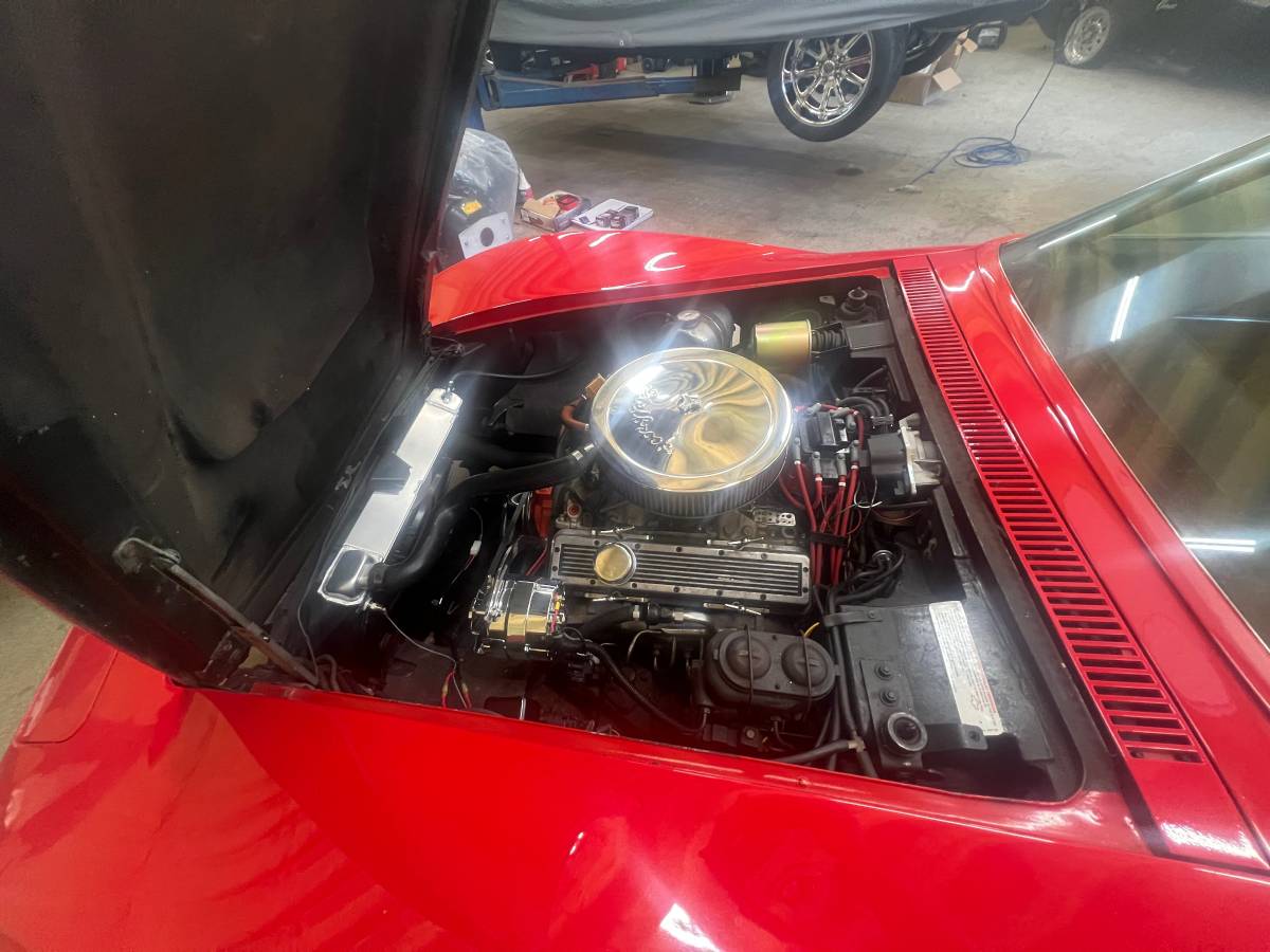 Chevrolet-corvette-1968-red-4