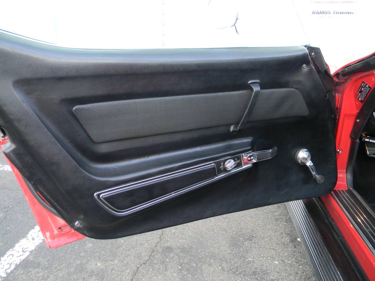Chevrolet-corvette-1969-115