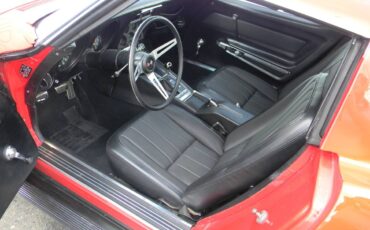 Chevrolet-corvette-1969-19