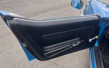 Chevrolet-corvette-1969-blue-1